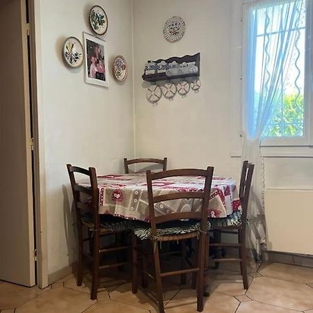 Maison Familiale Idealement Situee Avec Tout Le Confort Nîmes Extérieur photo