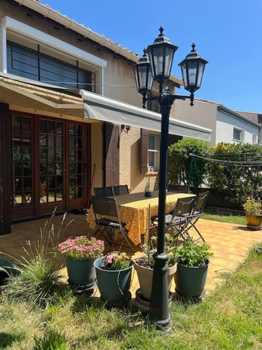 Maison Familiale Idealement Situee Avec Tout Le Confort Nîmes Extérieur photo